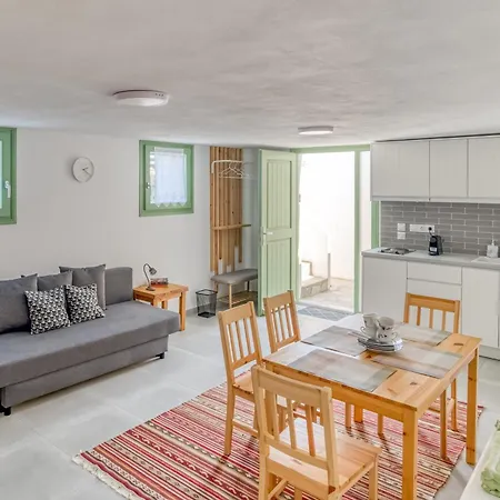 Lefkes View Λεύκες