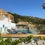 Villa Lefkes View *